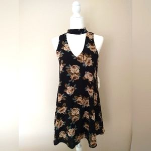 MAKE OFFER🔥 Alter'd State Floral Dress NWT Medium